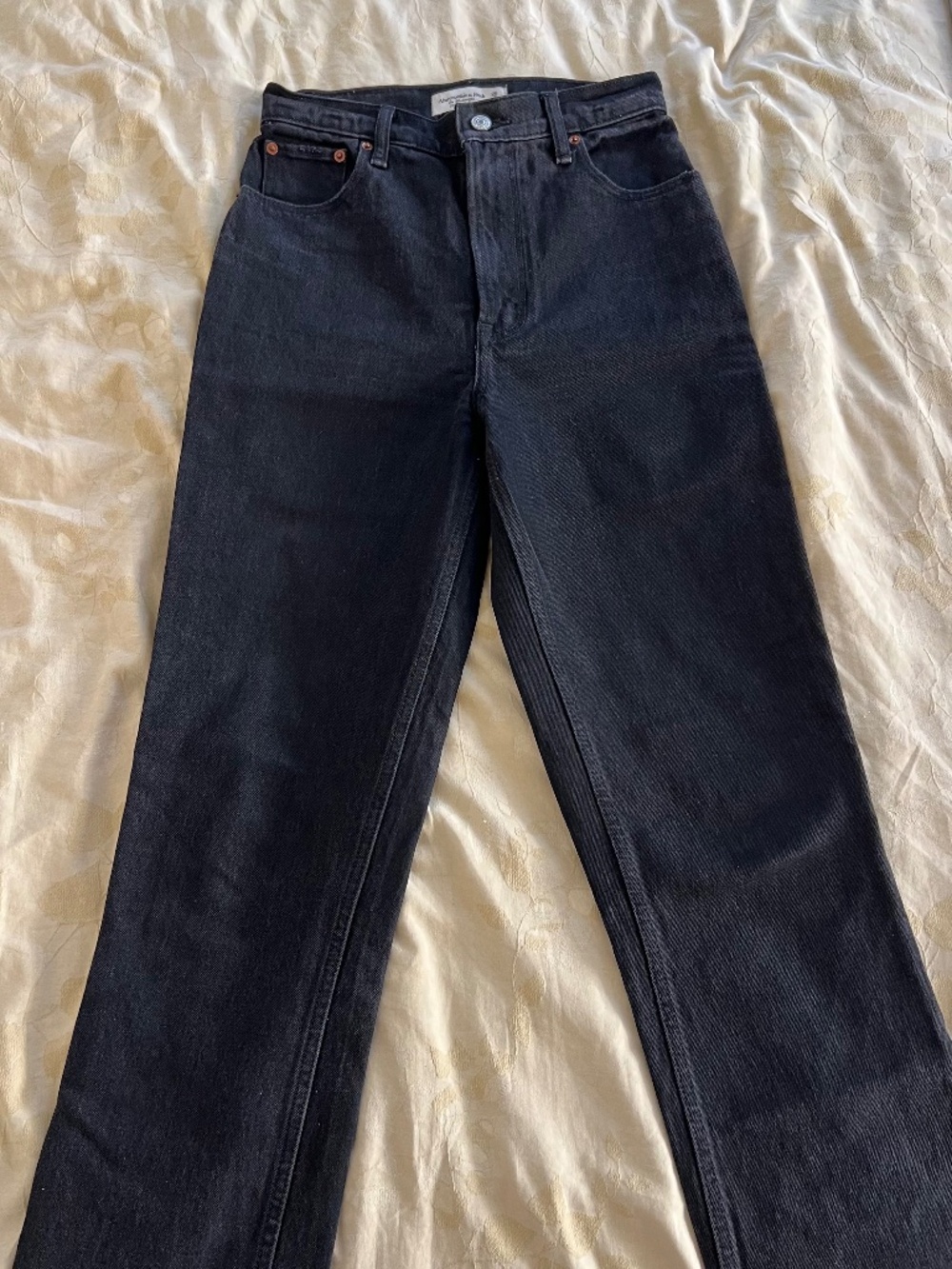 Abercrombie High Rise Straight Leg Jeans